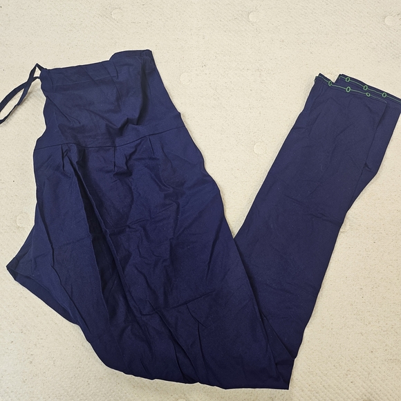 Green Embroidered Kurta with Blue Pants and Dupatta - Picture 7 of 9